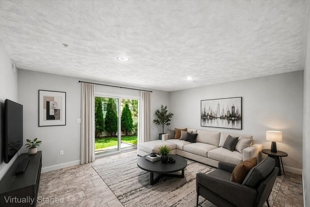 1 Olson St 17, Wilmington, MA 01887