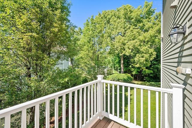 1 Olson St 17, Wilmington, MA 01887