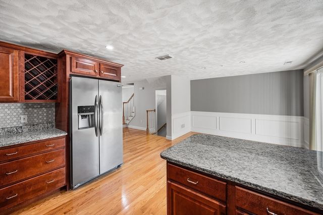 1 Olson St 17, Wilmington, MA 01887