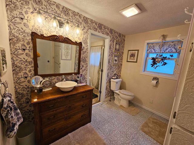 205 W Ely Street, Greene, IA 50636
