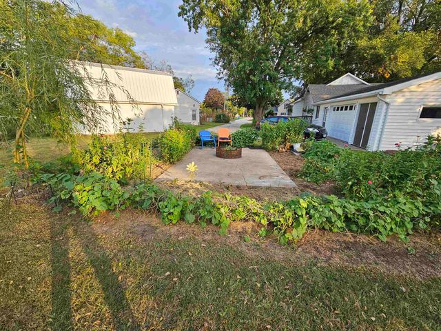 205 W Ely Street, Greene, IA 50636
