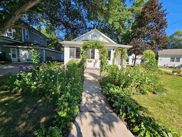 205 W Ely Street, Greene, IA 50636