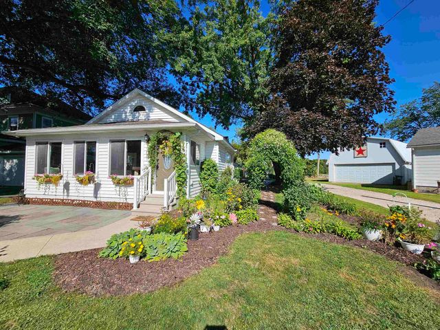 205 W Ely Street, Greene, IA 50636