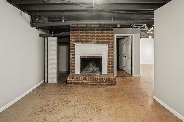 2080 Castle Lake Drive, Tyrone, GA 30290