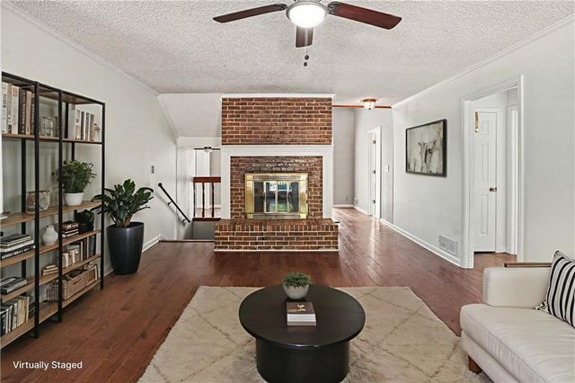 2080 Castle Lake Drive, Tyrone, GA 30290
