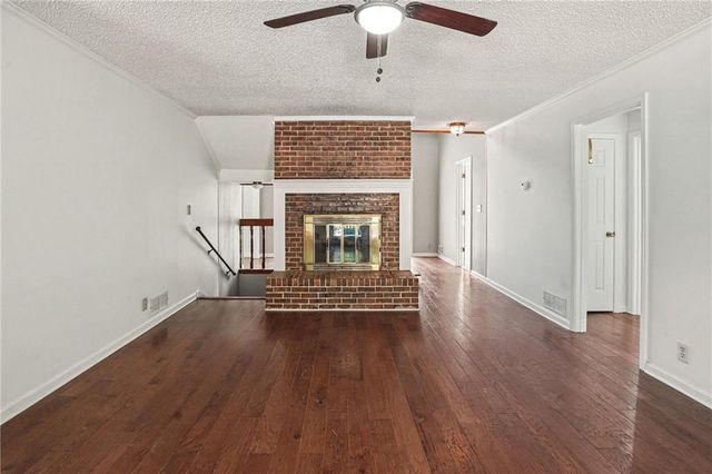 2080 Castle Lake Drive, Tyrone, GA 30290