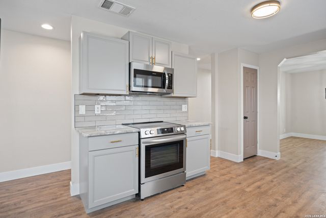 144 Briar, Cibolo, TX 78108