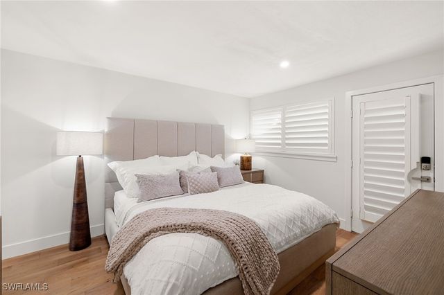 175 Fifth Avenue S 204, Naples, FL 34102