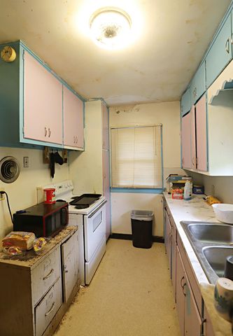 1717 Stevenson Street, Flint, MI 48504