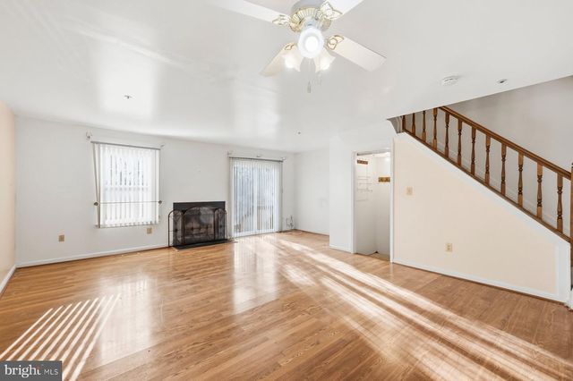 2929 HOBBLEBUSH CT, Lanham, MD 20706