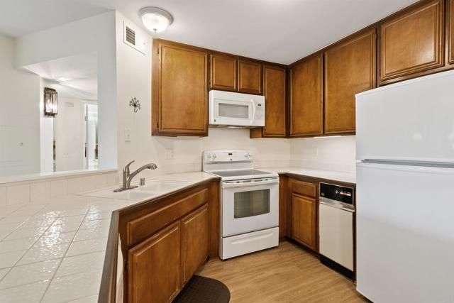 17607 Pomerado 101, Rancho Bernardo (san Diego), CA 92128