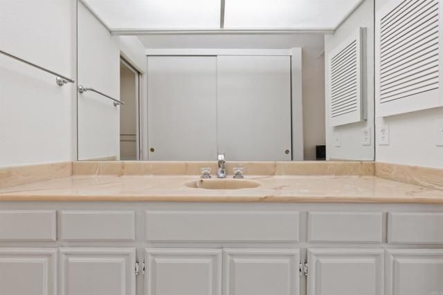 17607 Pomerado 101, Rancho Bernardo (san Diego), CA 92128