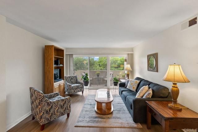 17607 Pomerado 101, Rancho Bernardo (san Diego), CA 92128