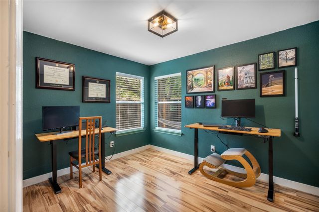 5935 Kevin Kelly PL, Austin, TX 78727