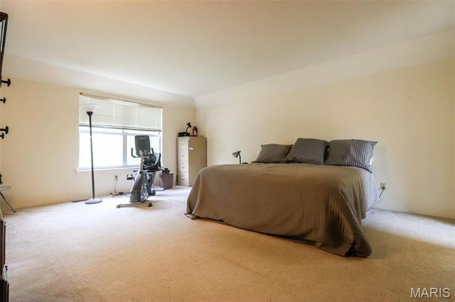 1341 Montevale Court, Fenton, MO 63026