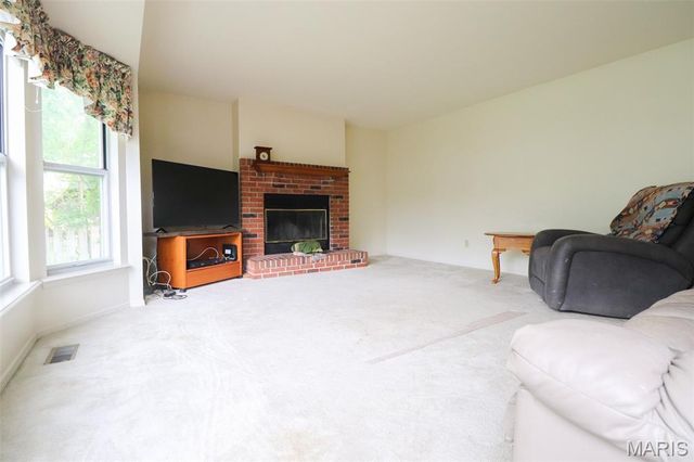 1341 Montevale Court, Fenton, MO 63026
