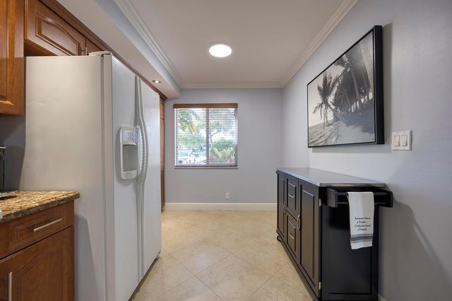 380 NW 67th Street Apt 101, Boca Raton, FL 33487