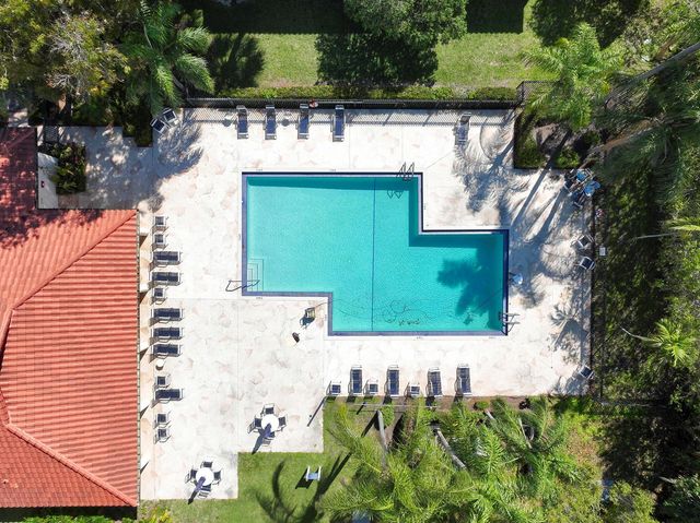 380 NW 67th Street Apt 101, Boca Raton, FL 33487