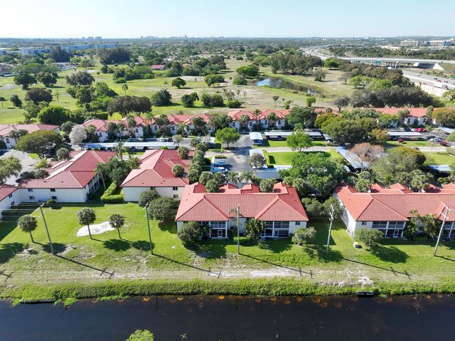 380 NW 67th Street Apt 101, Boca Raton, FL 33487