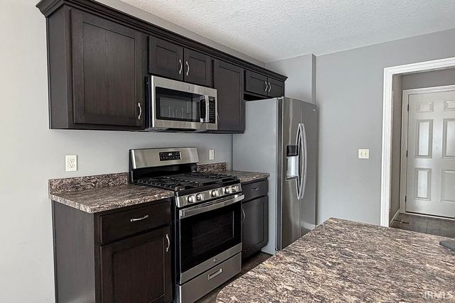 18352 Lanner Court, New Paris, IN 46553