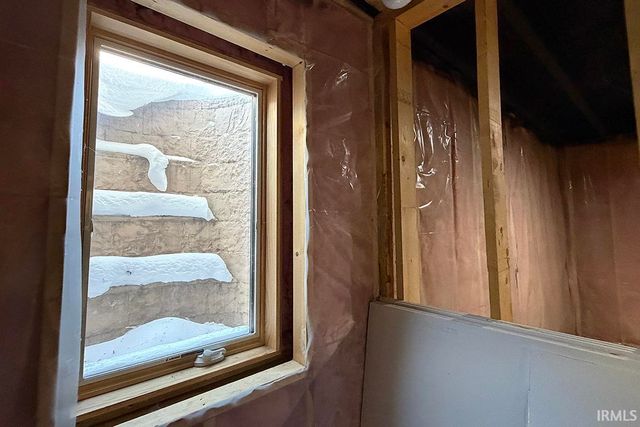 18352 Lanner Court, New Paris, IN 46553