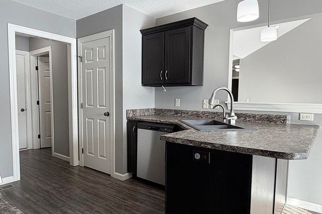 18352 Lanner Court, New Paris, IN 46553