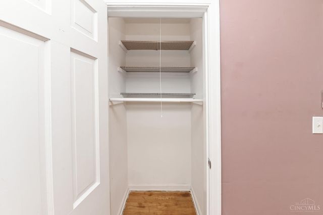 5618 Leumas Road, Green Twp, OH 45239