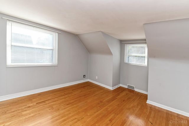 5618 Leumas Road, Green Twp, OH 45239