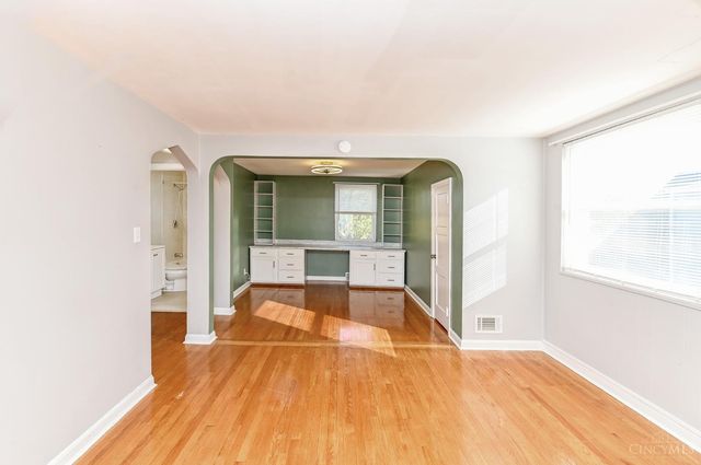 5618 Leumas Road, Green Twp, OH 45239