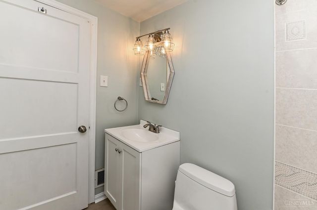 5618 Leumas Road, Green Twp, OH 45239