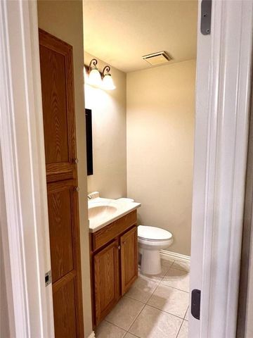 8340 Fathom CIR 103, Austin, TX 78750