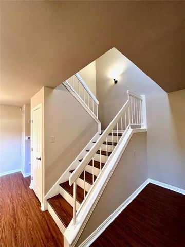 8340 Fathom CIR 103, Austin, TX 78750