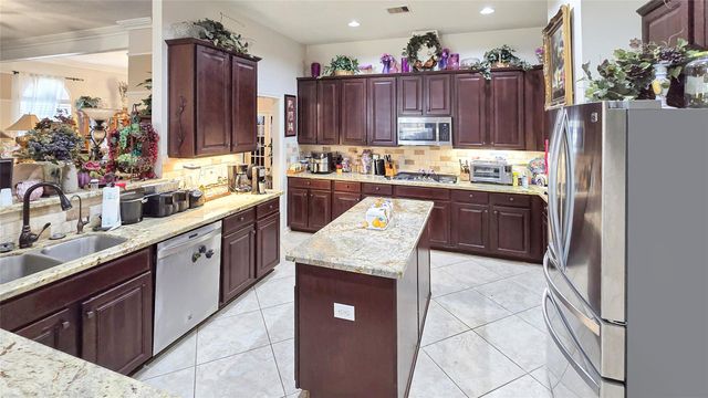 2170 Santa Cruz Lane, League City, TX 77573