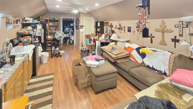 2170 Santa Cruz Lane, League City, TX 77573