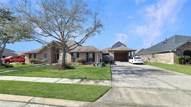 2170 Santa Cruz Lane, League City, TX 77573