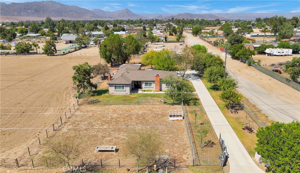 31130 Water Avenue, Nuevo, CA 92567 — photo 4