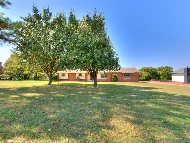 2428 NE 9th Avenue, Norman, OK 73071