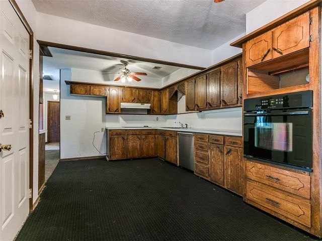 2428 NE 9th Avenue, Norman, OK 73071