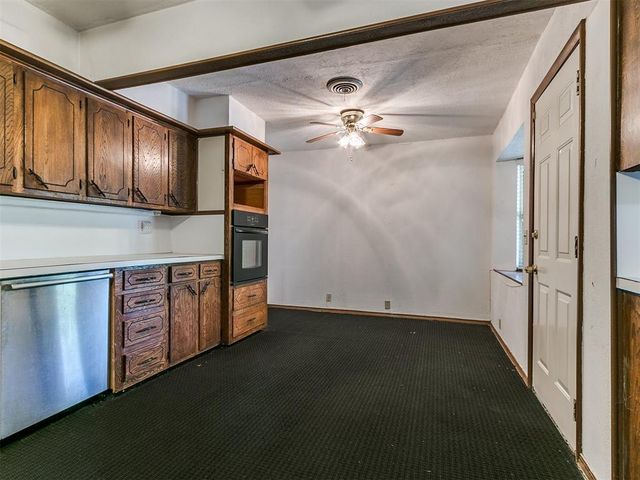 2428 NE 9th Avenue, Norman, OK 73071