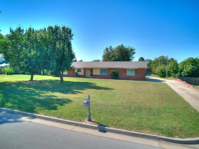 2428 NE 9th Avenue, Norman, OK 73071