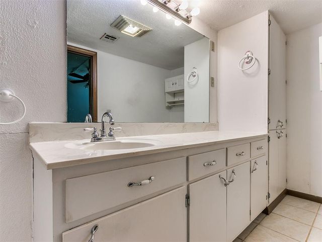 2428 NE 9th Avenue, Norman, OK 73071