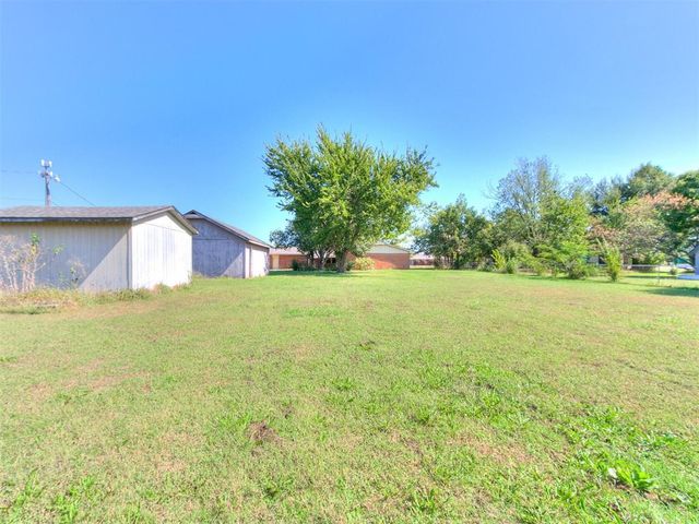 2428 NE 9th Avenue, Norman, OK 73071