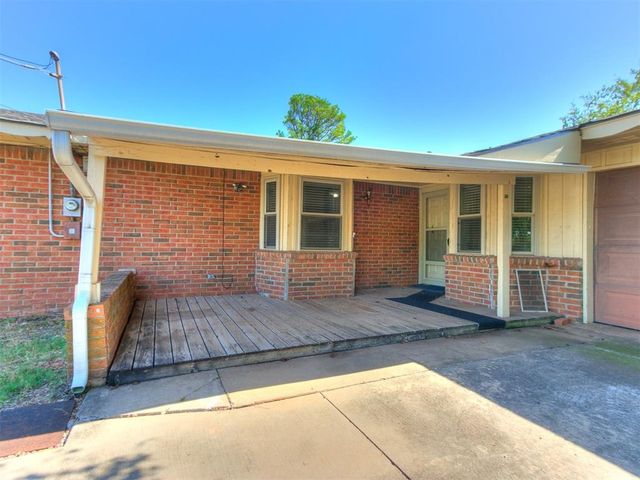 2428 NE 9th Avenue, Norman, OK 73071