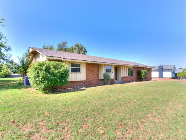 2428 NE 9th Avenue, Norman, OK 73071