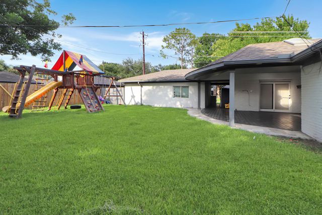5602 Sylmar Road, Houston, TX 77081