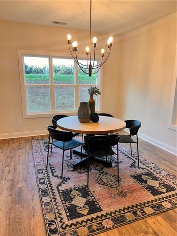 102 Red Oak Lane, Carrollton, GA 30116