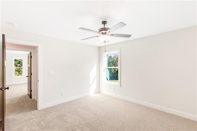 102 Red Oak Lane, Carrollton, GA 30116