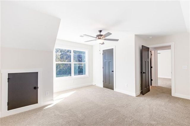 102 Red Oak Lane, Carrollton, GA 30116