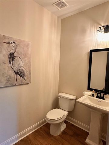 102 Red Oak Lane, Carrollton, GA 30116