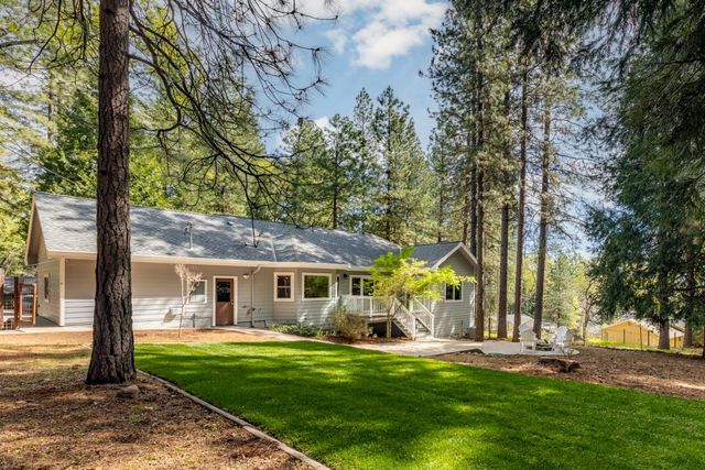 11852 Black Oak Dr, Nevada City, CA 95959